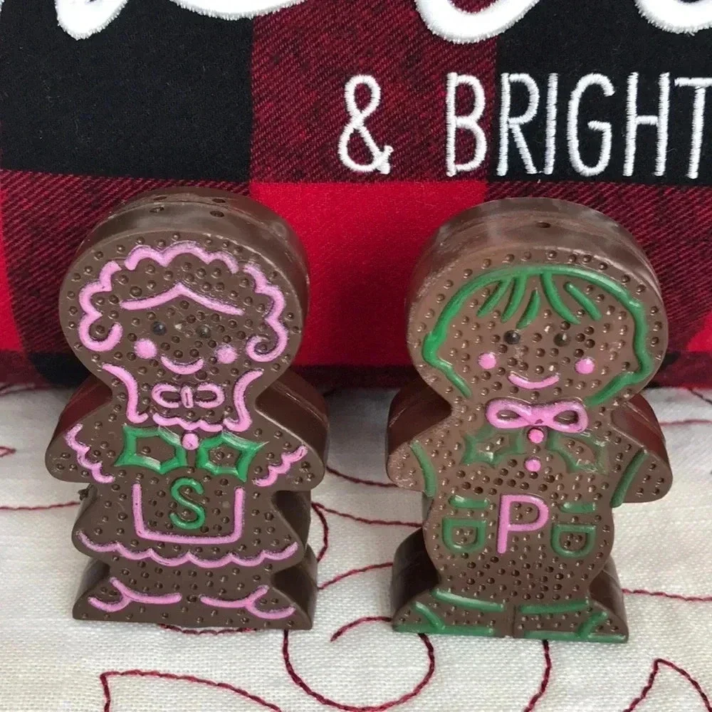Vintage Gingerbread Man Salt & Pepper Shaker